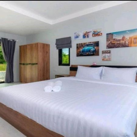Malinee Resort Bang Tao Beach  Exteriör bild