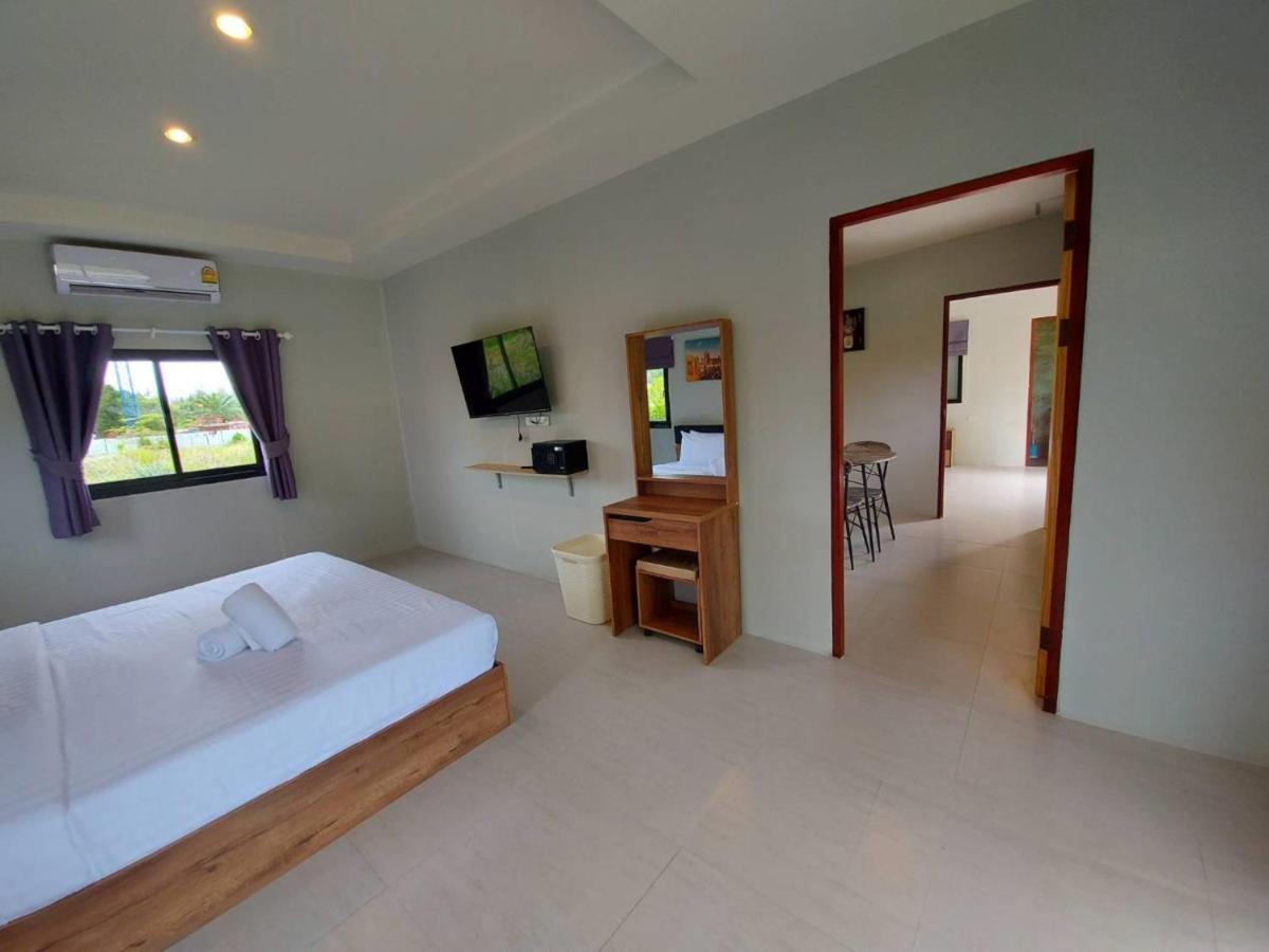 Malinee Resort Bang Tao Beach  Exteriör bild